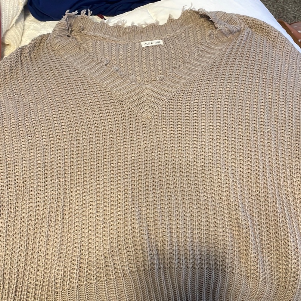 Never been worn!!
